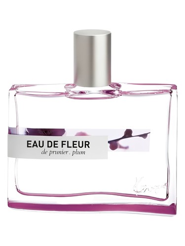 Frasco de Eau de Fleur de Prunier, de Kenzo