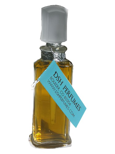 Frasco de Tea and Charcoal, de DSH Perfumes