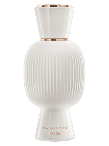 Frasco de Allegra Magnifying Rose Essence, de Bvlgari