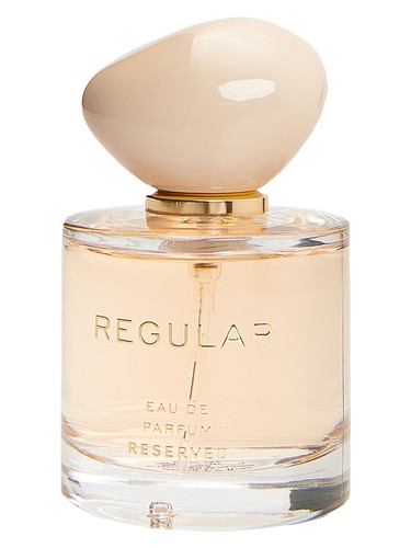 Frasco de Regular Eau de Parfum, de Reserved