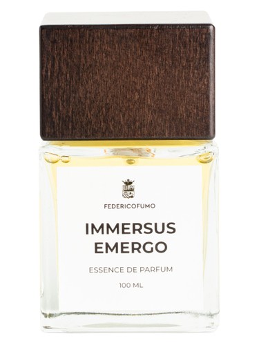 Frasco de Immersus Emergo, de Federico Fumo
