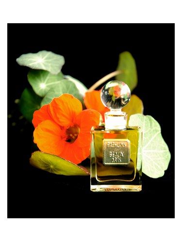 Frasco de Eau de Trianon (The Perfumed Court; Natural), de DSH Perfumes