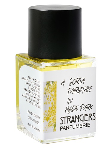 Frasco de A Sorta Fairytale In Hyde Park — Strangers Parfumerie