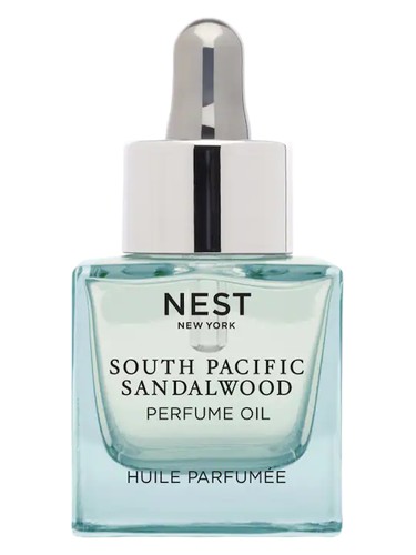 Frasco de South Pacific Sandalwood Perfume Oil, de Nest