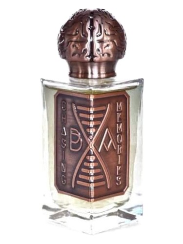 Frasco de Chasing Memories, de Broken Anatomy Perfumes