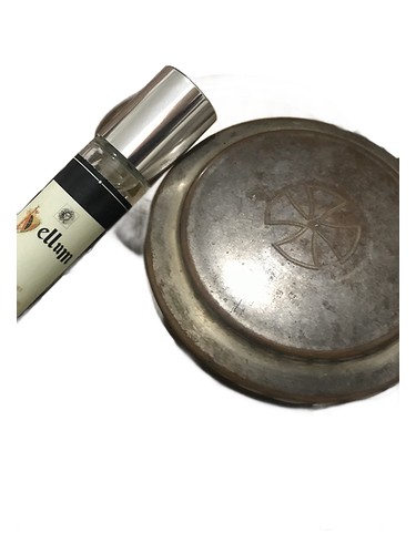 Frasco de Vellum — Ricardo Ramos Perfumes de Autor
