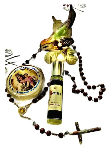 Frasco de Rosary, de Ricardo Ramos Perfumes de Autor