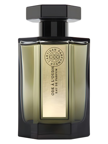Frasco de Ode à l'Oudh, de L'Artisan Parfumeur