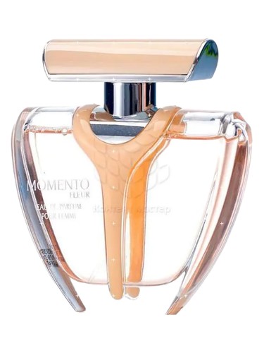 Frasco de Momento Fleur, de Armaf