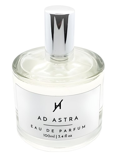 Frasco de Ad Astra, de Helder Machado Perfumes