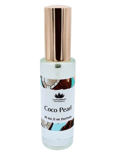 Frasco de Coco Pearl, de Lotus Noir Perfumery