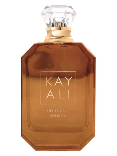 Frasco de Invite Only Amber | 23 — Kayali Fragrances