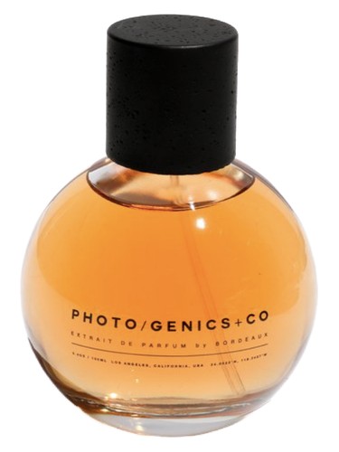 Frasco de No. 7 Resin, de Photogenics + Co