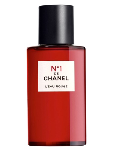 Frasco de N°1 de Chanel L'Eau Rouge — Chanel