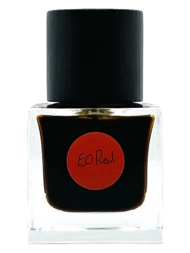 Frasco de EO Red, de Ensar Oud
