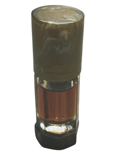 Frasco de Amber Accord, de MABRA PARFUMS