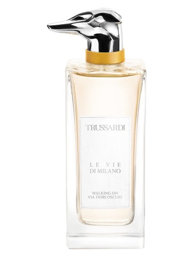 Frasco de Walking On Via Fiori Oscuri — Trussardi