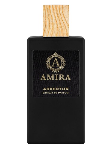 Frasco de Adventur, de Amira Parfums