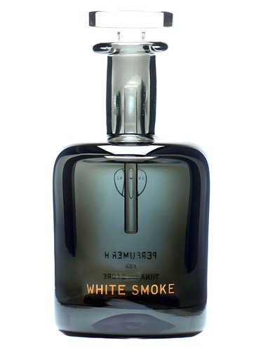 Frasco de White Smoke, de Perfumer H