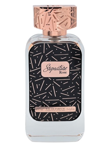 Frasco de Signature Rose — Dkhoon Emirates