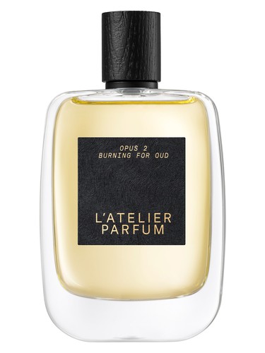 Frasco de Burning For Oud — L'Atelier Parfum