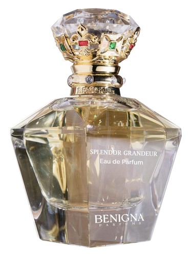 Frasco de Splendor Grandeur, de Benigna Parfums