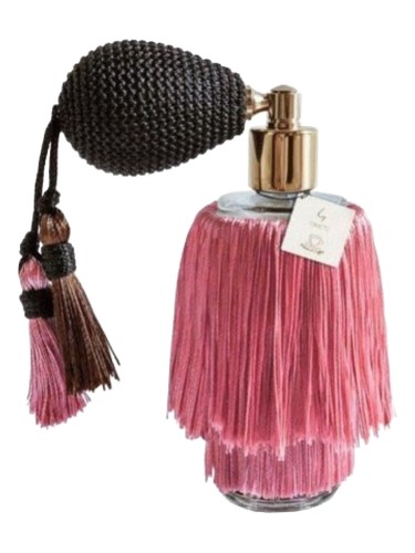 Frasco de Women in Coffee, de Tonatto Profumi