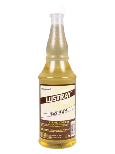 Frasco de Lustray Bay Rum, de Pinaud Clubman