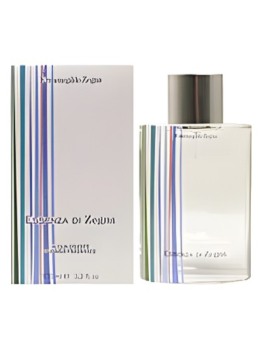 Frasco de Acqua d'Estate Essenza 2010, de Ermenegildo Zegna