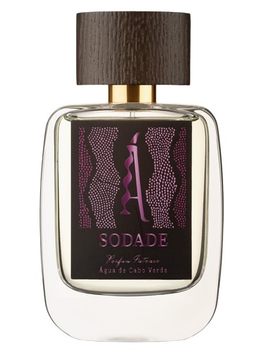 Frasco de Sodade, de Água de Cabo Verde