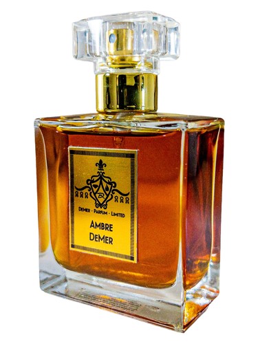 Frasco de Ambre DeMer, de DeMer Parfum Limited