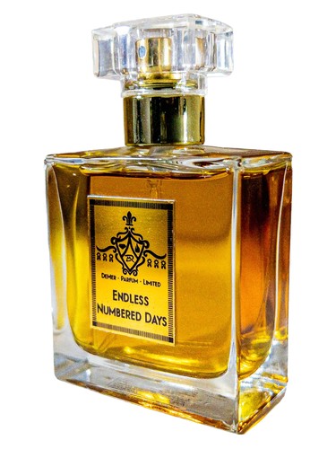 Frasco de Endless Numbered Days, de DeMer Parfum Limited