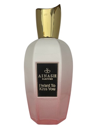 Frasco de I Want To Kiss You, de Ainash Parfums