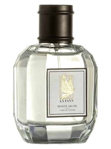 Frasco de White Musk, de La Fann