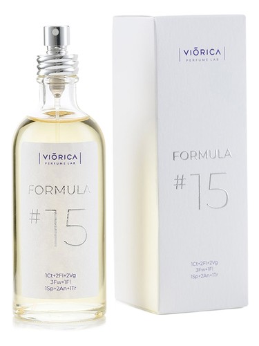 Frasco de FORMULA #15, de Viorica Cosmetics