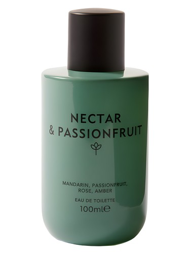 Frasco de Nectar & Passionfruit, de Marks & Spencer