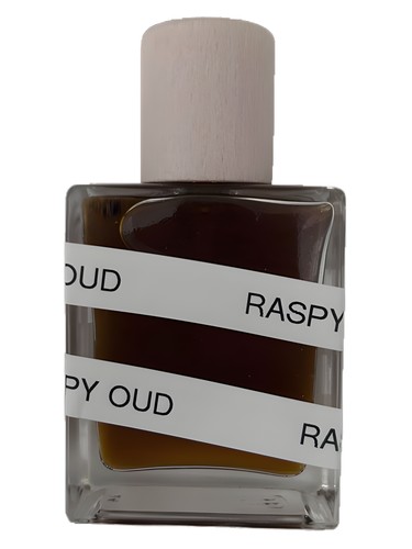 Frasco de Raspy Oud, de Aromas de Salazar