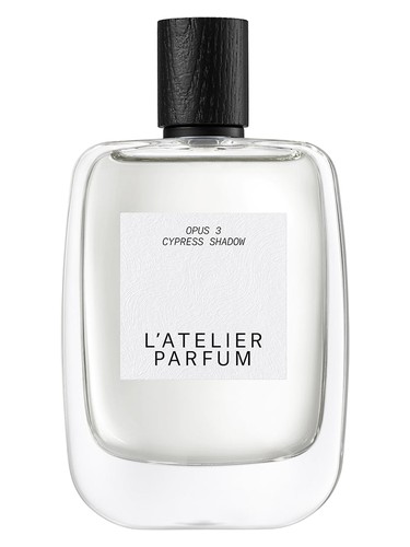 Frasco de Cypress Shadow, de L'Atelier Parfum