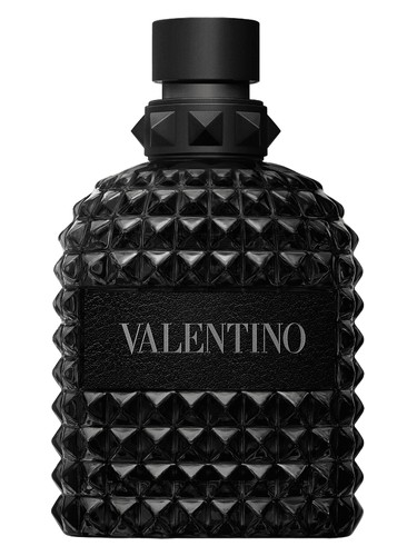 Frasco de Valentino Uomo Born In Roma Rockstud Noir, de Valentino