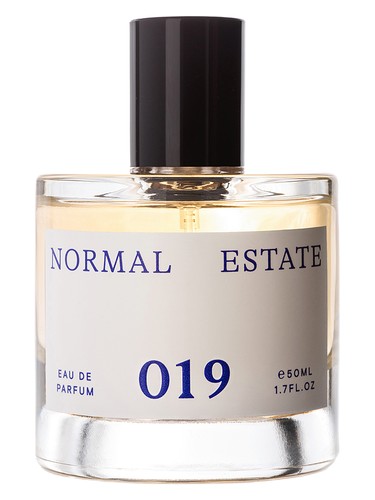 Frasco de 019, de Normal Estate