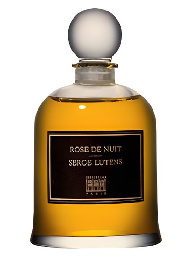 Frasco de Rose de Nuit — Serge Lutens