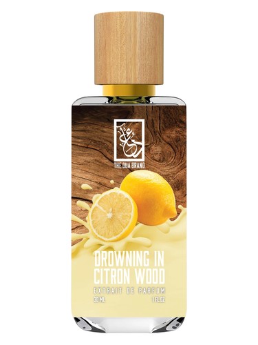 Frasco de Drowning In Citron Wood, de The Dua Brand
