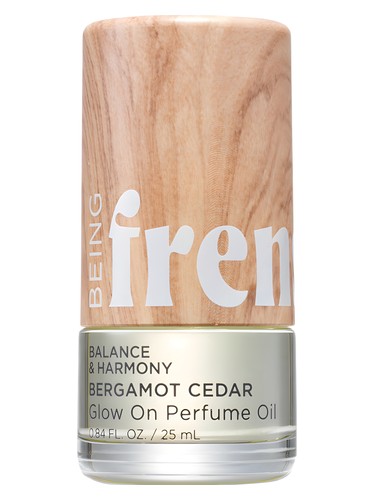 Frasco de Bergamot Cedar Perfume Oil, de Being Frenshe