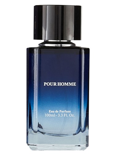 Frasco de Pour Homme, de Camille Rochelle