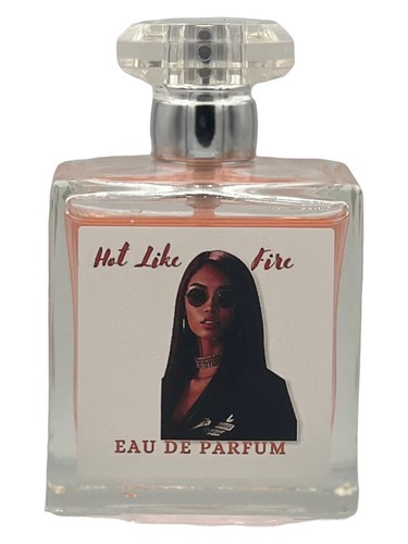 Frasco de Hot Like Fire, de Khye Fragrances