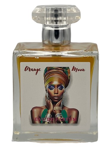 Frasco de Orange Moon, de Khye Fragrances