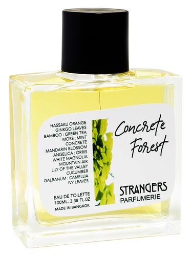 Frasco de Concrete Forest — Strangers Parfumerie