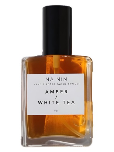 Frasco de Amber & White Tea, de Na Nin