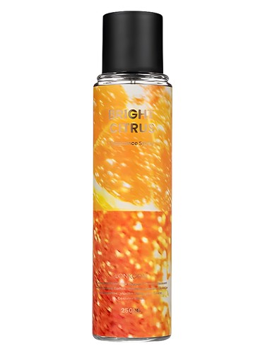 Frasco de Bright Citrus, de Lonkoom Parfum