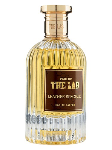 Frasco de Leather Speciale, de Parfum THE LAB